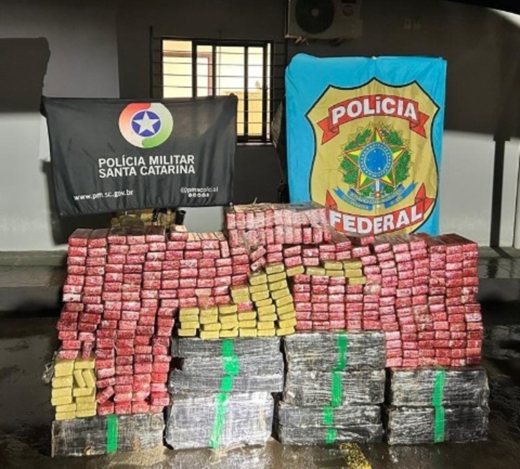 Ação integrada apreende quase meia tonelada de maconha na BR-282, em Lages
